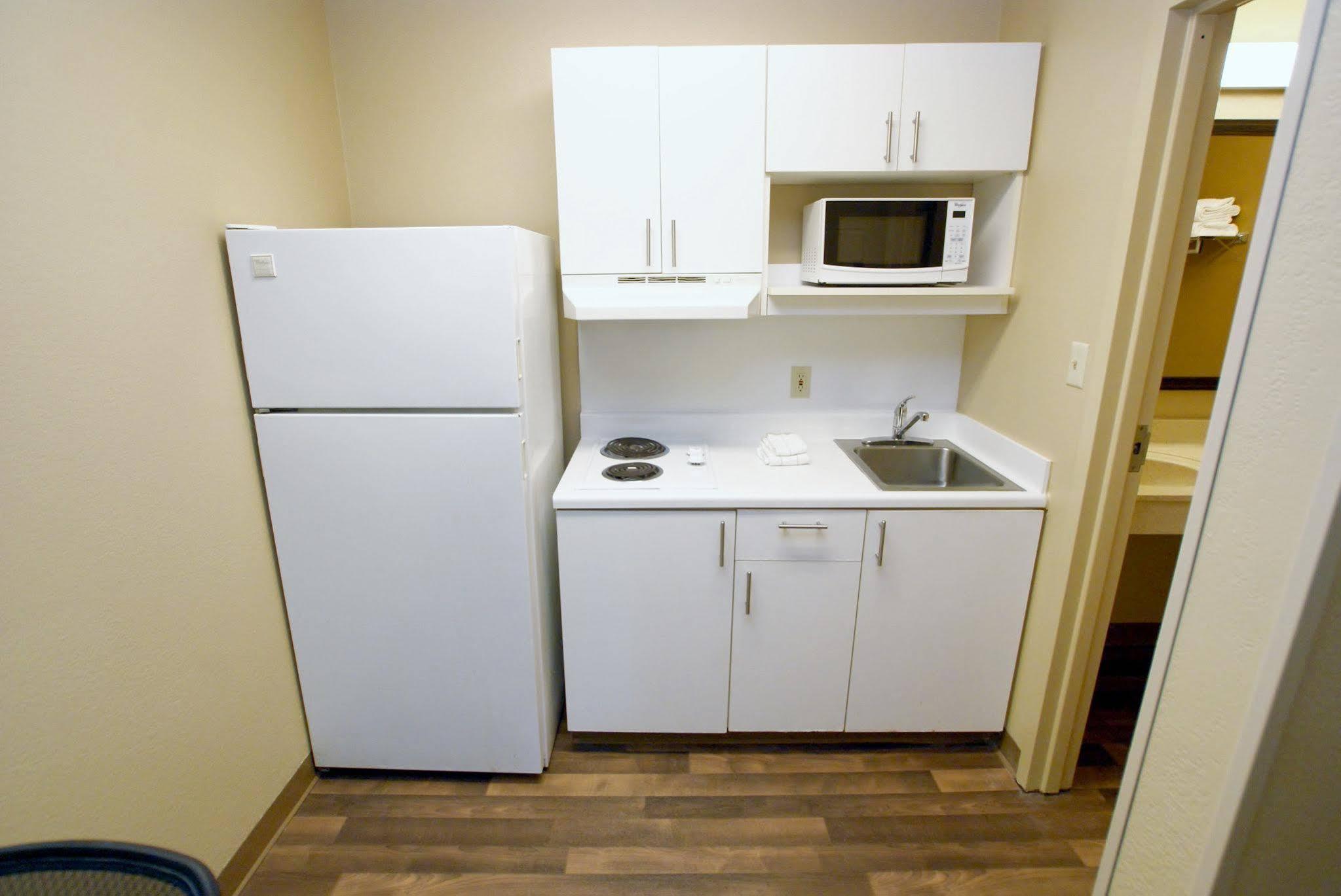 Extended Stay America Select Suites - Nashville - Airport Exterior photo