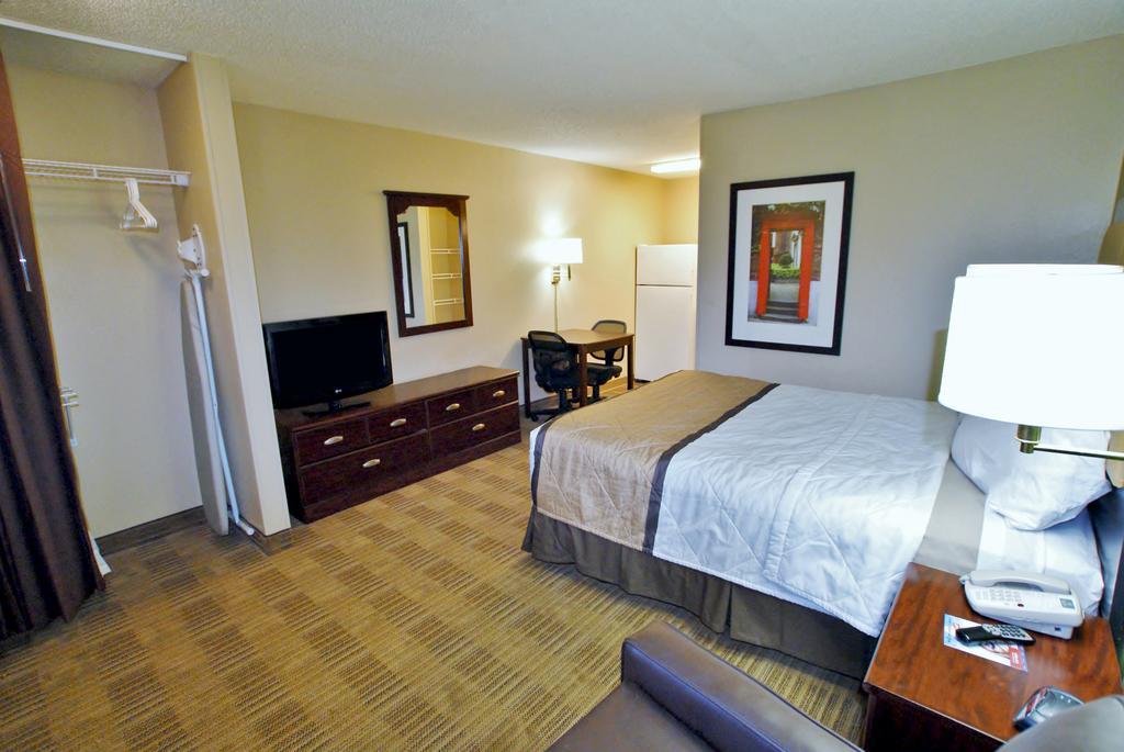 Extended Stay America Select Suites - Nashville - Airport Exterior photo