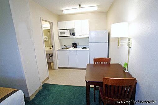 Extended Stay America Select Suites - Nashville - Airport Exterior photo